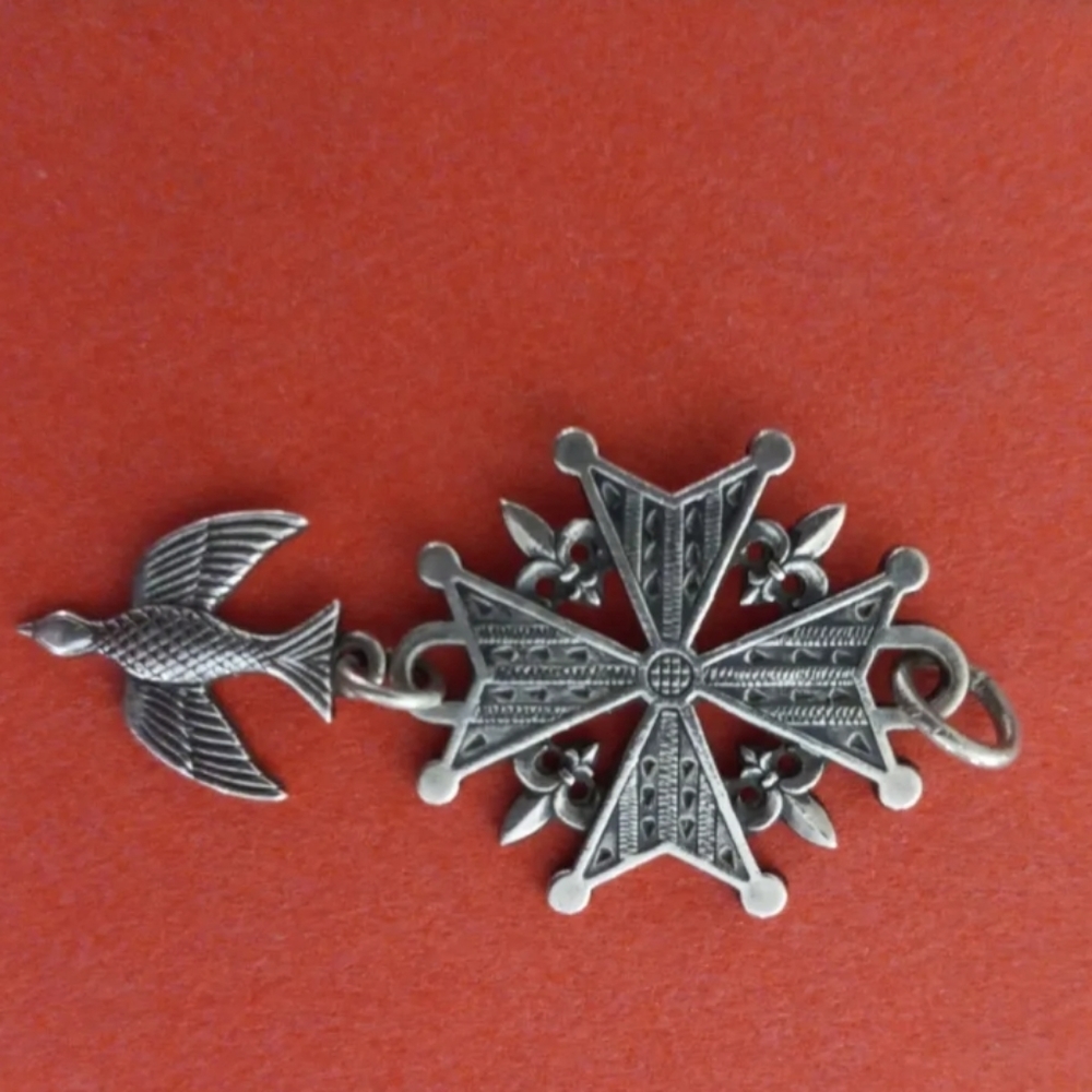 COPY - Rare Retired James Avery Huguenot Cross Pendant